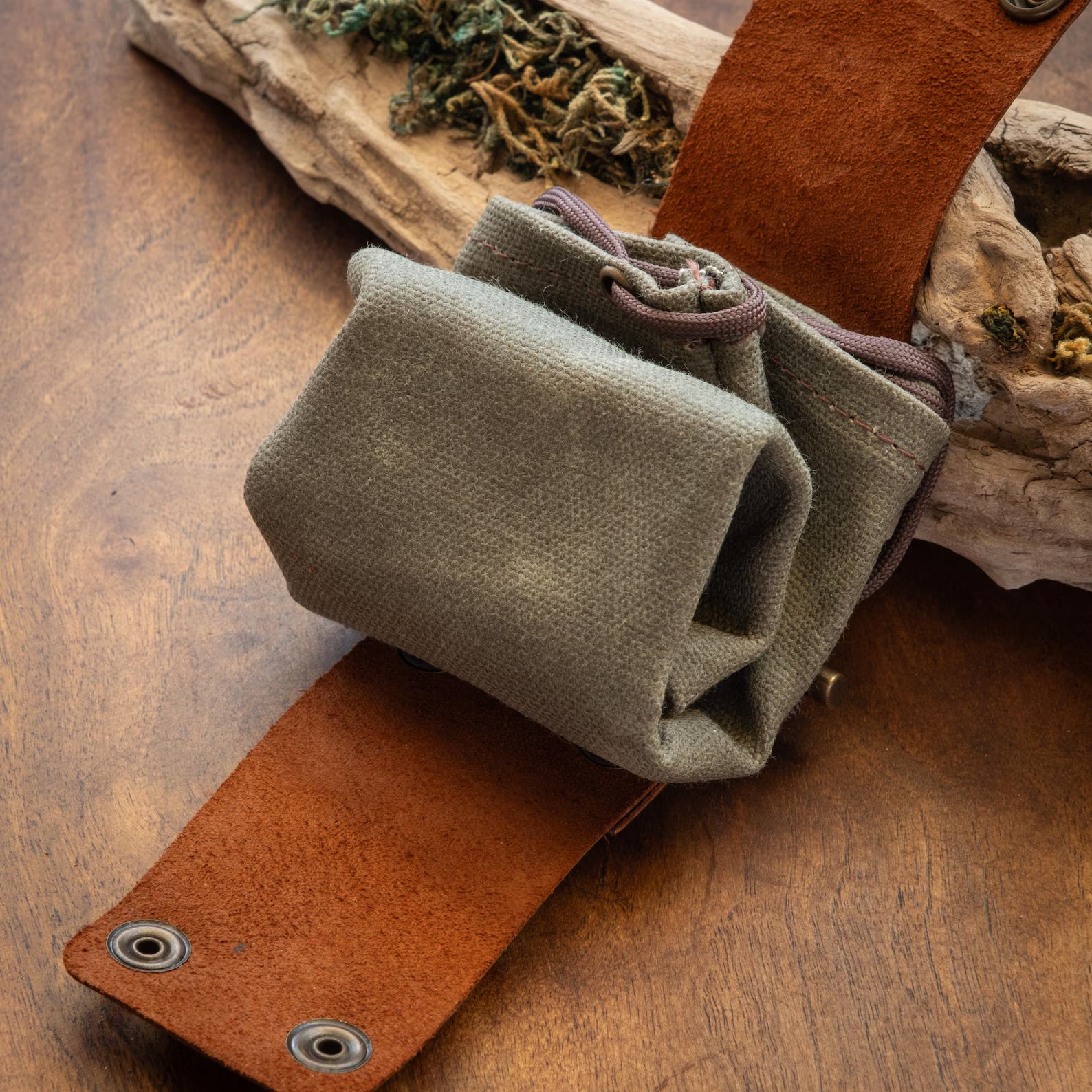 Leder - Futterbeutel - faltbare Wandergürteltasche