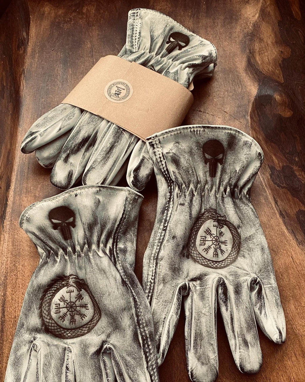 Viking Skull Motorradhandschuhe, handgefertigte Leder Bikerhandschuhe